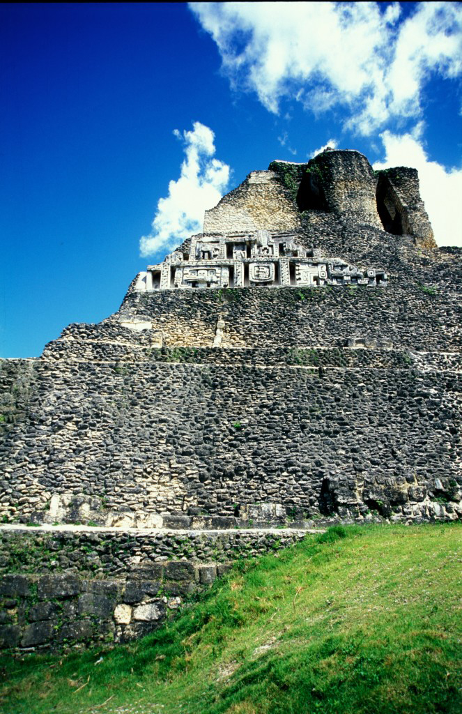 xunantunich2